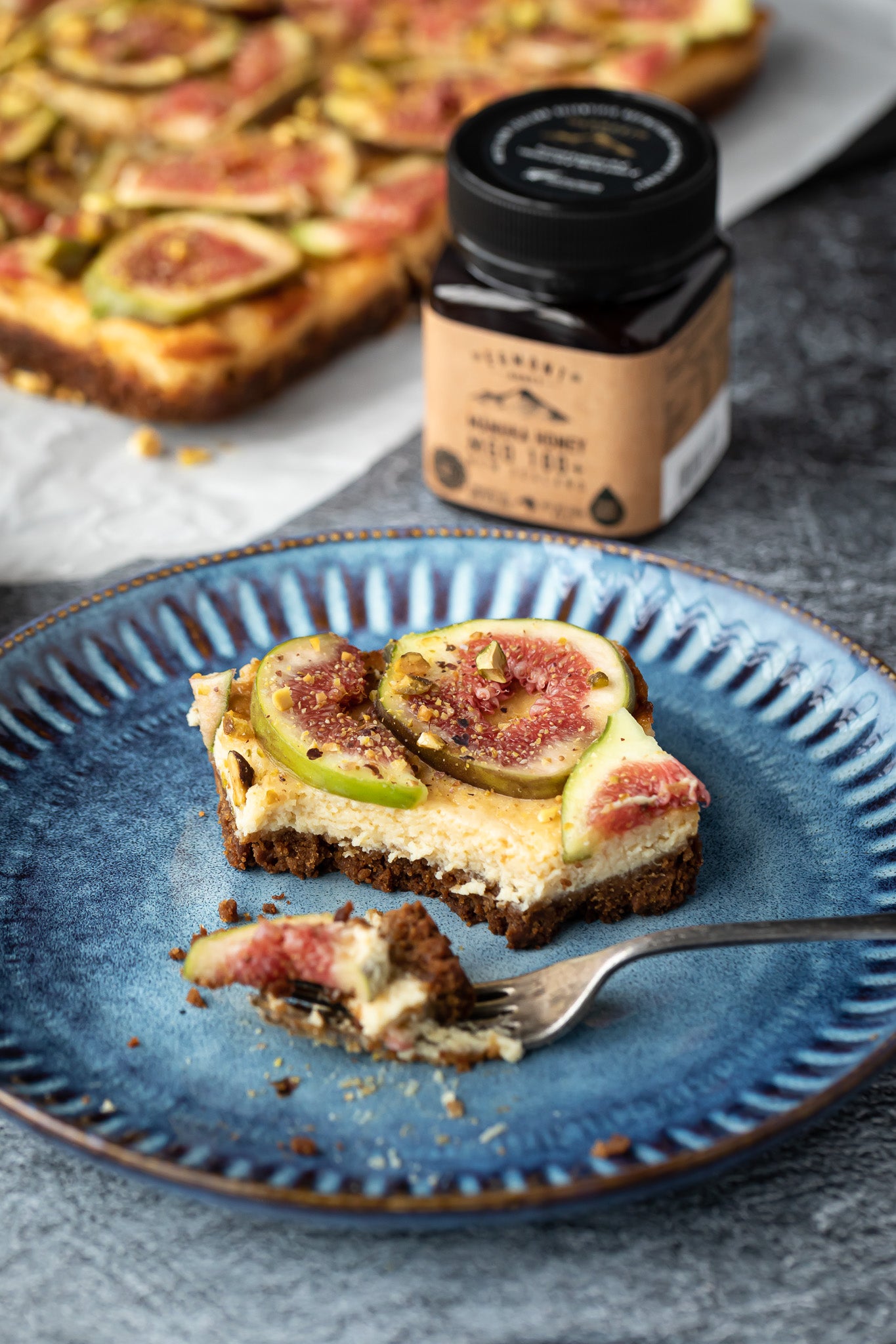 Egmont Honey – Honey, fig and ginger cheesecake