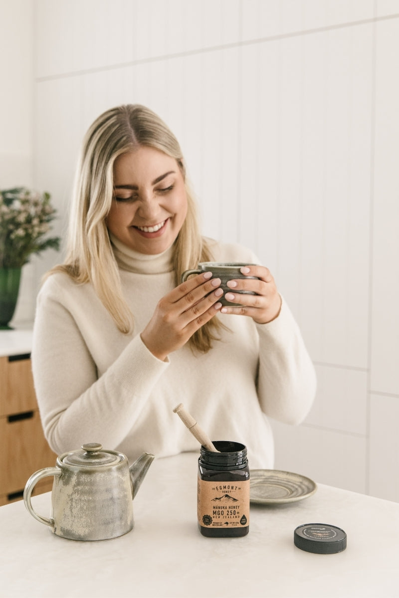 Manuka Honey and Lemon Tea